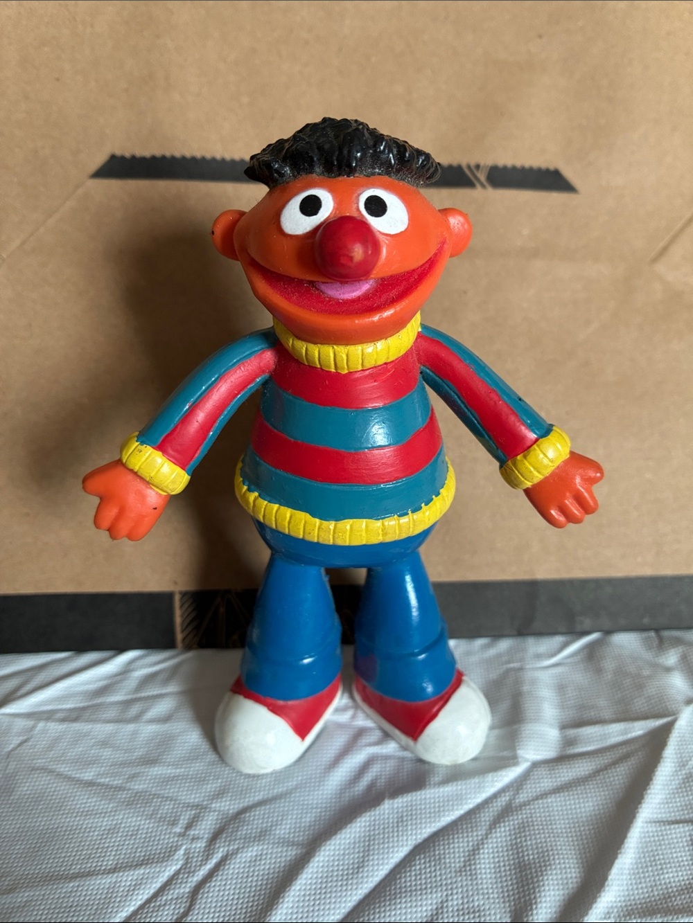 Vintage Applause Sesame St. Ernie 4.5" Bendable Figure Muppets J. Henson